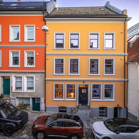 Dinbnb I New In 2023 I 600m To Bryggen 卑爾根