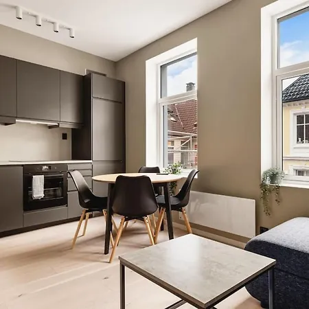 Dinbnb I New In 2023 I 600m To Bryggen Bergen